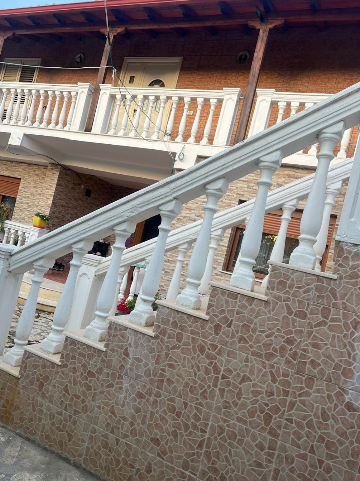 Nori House Hotel Vlore Bagian luar foto