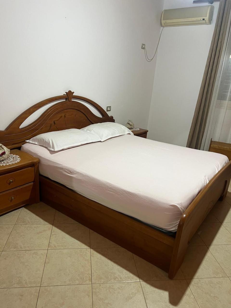 Nori House Hotel Vlore Bagian luar foto
